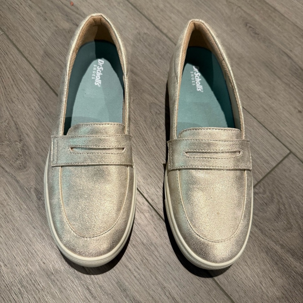 Dr Scholls Women's Metallic Gold Loafers Size 8.5